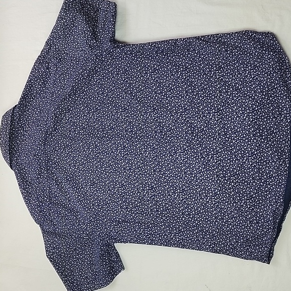 Forever 21 Mens Navy Floral Button Down Shirt 100% Cotton Ditzy Floral Small - Picture 6 of 6